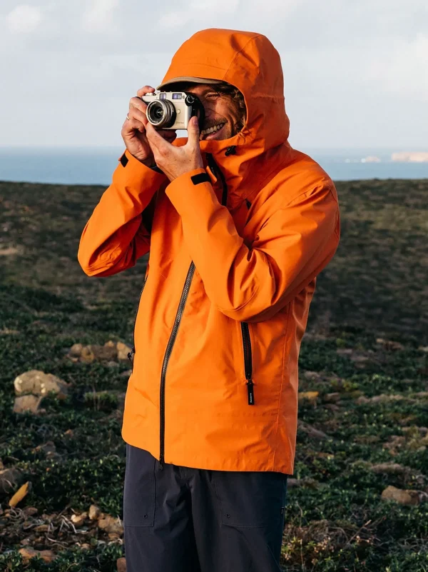 Jackets*Finisterre Men's Stormbird Waterproof Jacket Burnt Orange