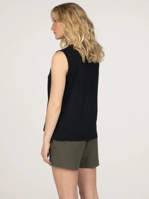 Tops & T-Shirts*Finisterre Meskel Vest Black