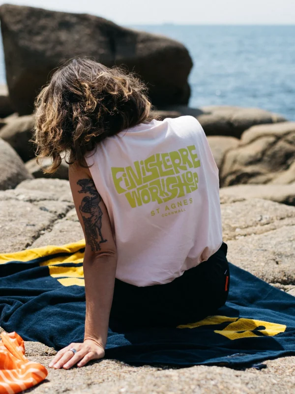 Tops & T-Shirts*Finisterre Meskel Workshop Vest Pink Sky