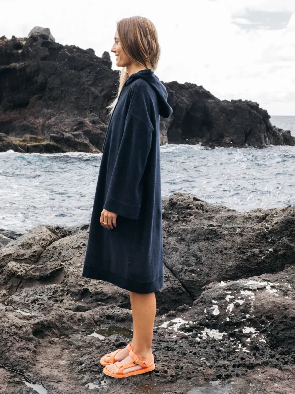 Changing Robes*Finisterre Robeston Towelling Dress Navy